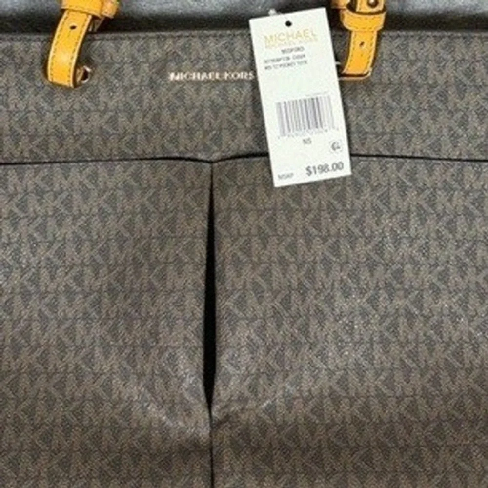 Michael Kors Tote Womens‎ NS Bedford Brown Acorn Signature Logo Pocket NEW